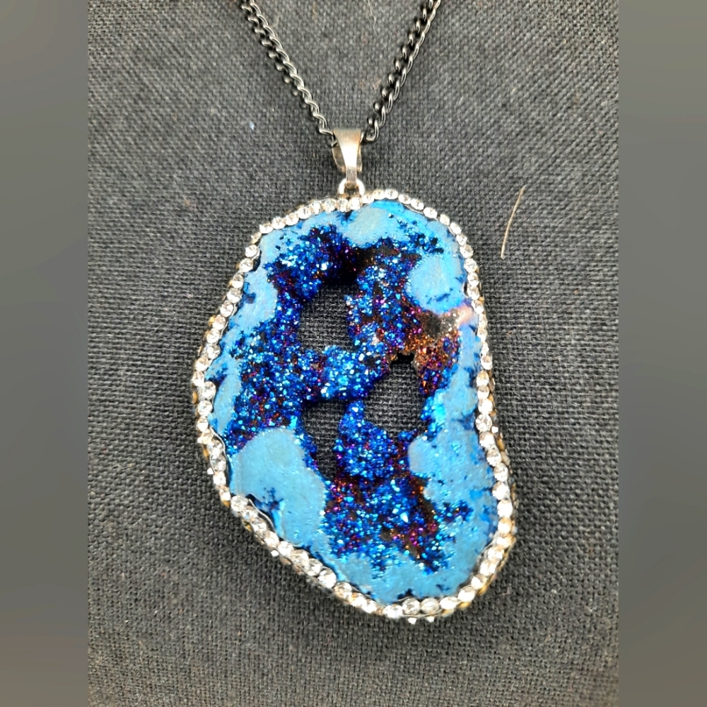 Blue Druzy Pendant Necklace And Earrings Set